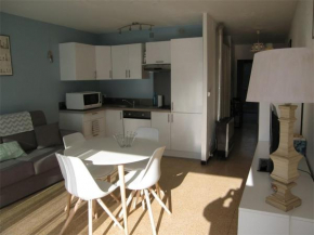 Charmant T2 rénové, 4 couchages, proche plage et port, balcon, parking sécurisé, St-Cyprien - FR-1-106-55